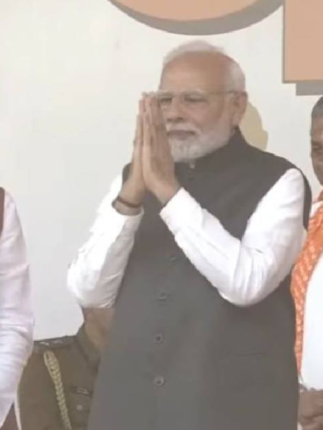 PM મોદી ભાવુક થયા એ ક્ષણ તસવીરોમાં...