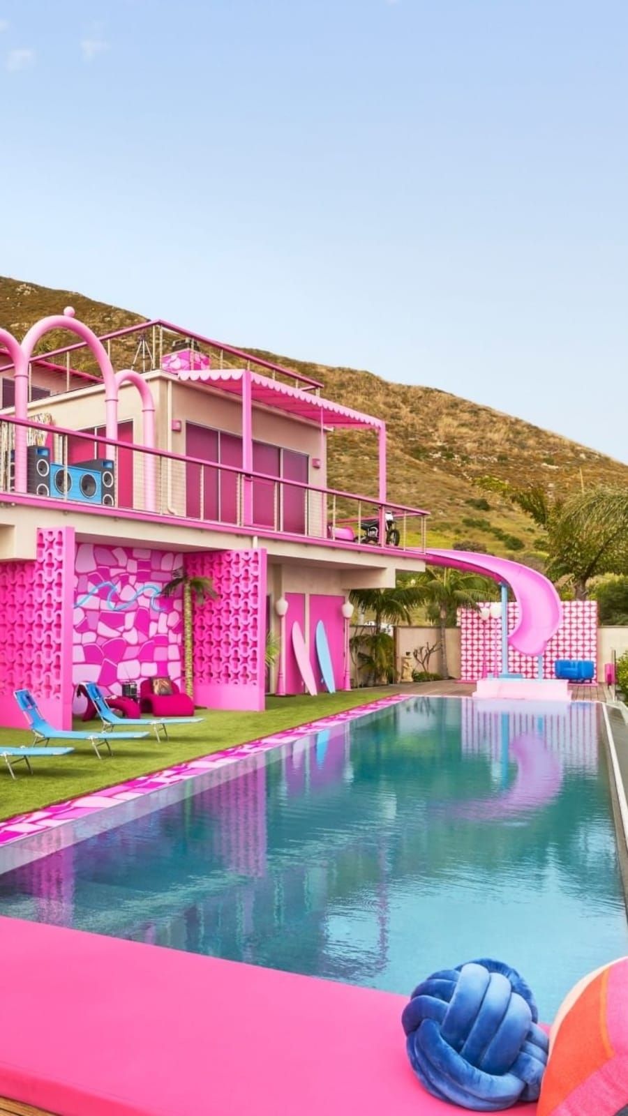 barbiemovie_1688368839498_1688368839726