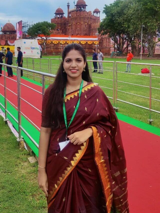 24 વર્ષની ઉંમરે 2 વખત ક્રેક કરી UPSC, કોણ છે આ હોનહાર મહિલા IAS?