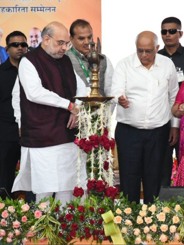 અમિત શાહ અને ભૂપેન્દ્ર પટેલ દ્વારા બાયો ઈથેનોલ પ્રોજેક્ટનું ખાતમુહુર્ત કરાયું