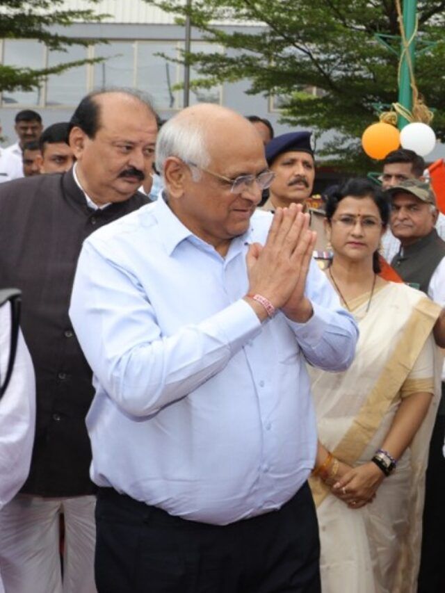 CM ભૂપેન્દ્ર પટેલની સુરતમાં 'તિરંગા યાત્રા'
