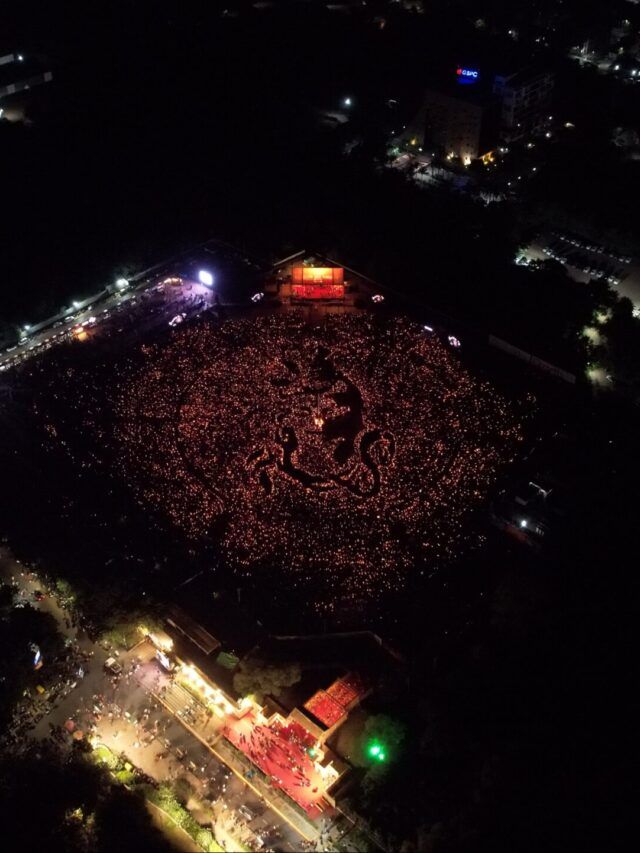મહાઆરતીનો અદ્ભુત નજારો તસવીરોમાં જુઓ