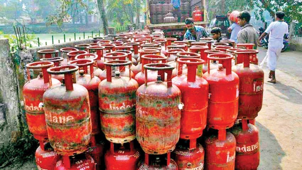 lpg-gas-cylinder-paytm-offer-1024x576_1616653327