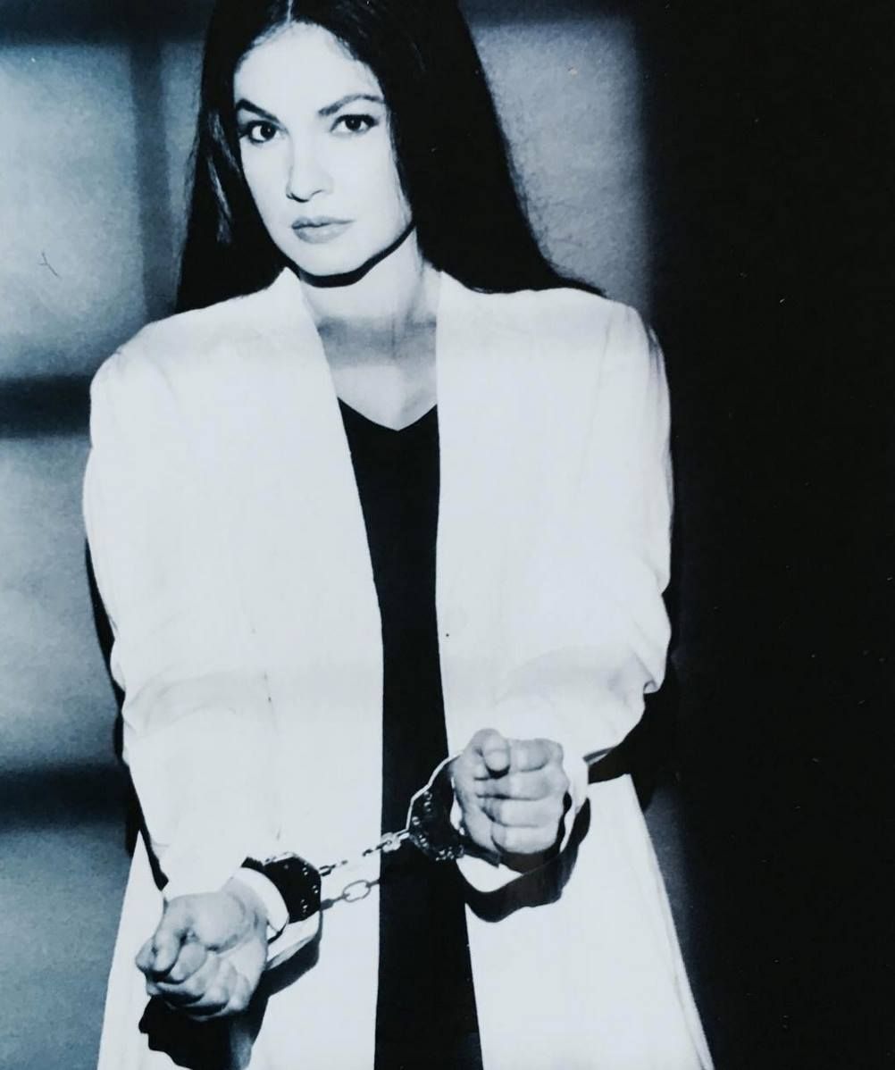 pooja bhatt 16