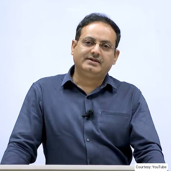 vikas divyakirti 4