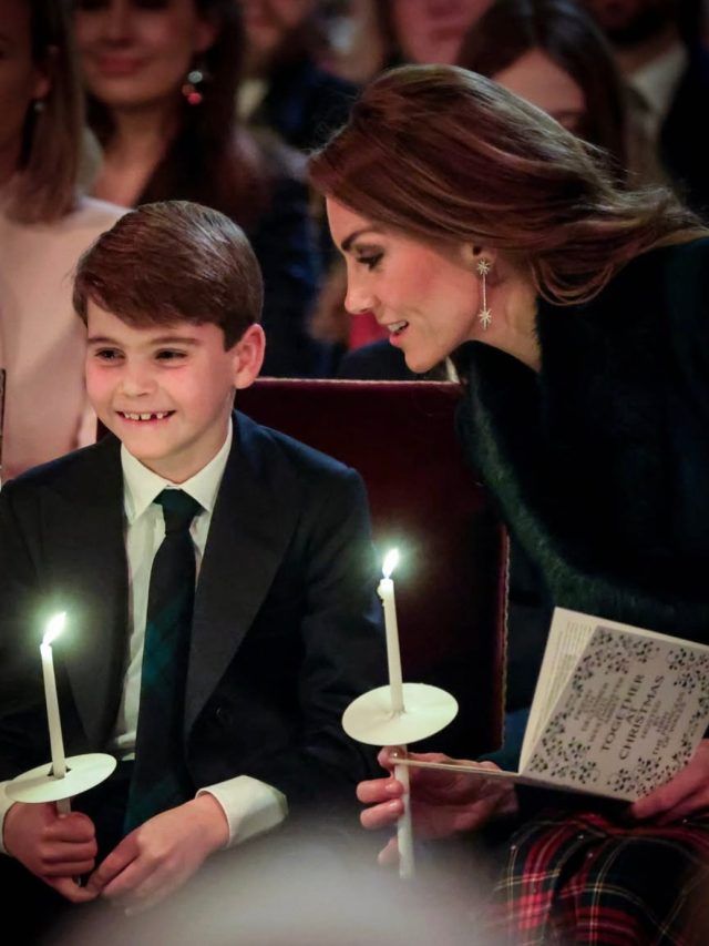Glimpses of Christmas carols at Westminister Abbey