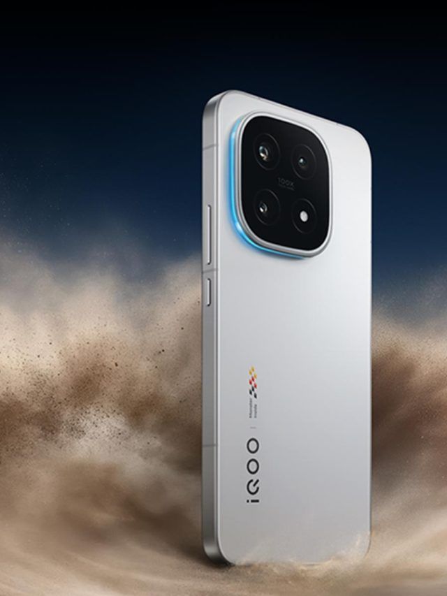 iQOO 15 लॉन्च, 72999 कीमत वाले फोन में 7000mAh बैटरी