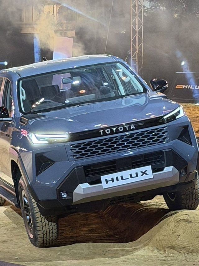 New Toyota Hilux इंडिया में लॉन्च, शुरुआती एक्स-शोरूम कीमत ₹31.99 लाख