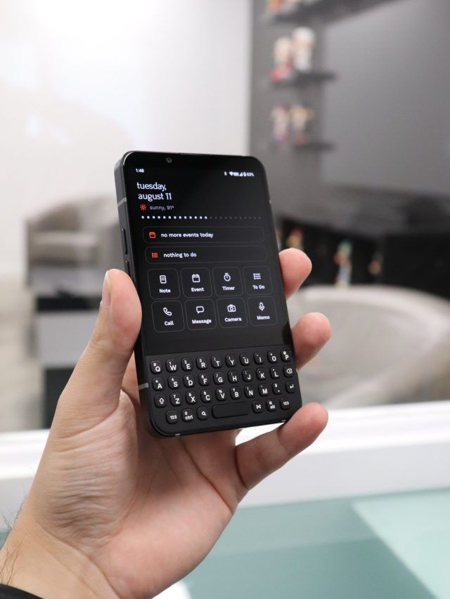 QWERTY कीबोर्ड वाला minimal phone 2 लॉन्च, 57165 रुपये होगी कीमत