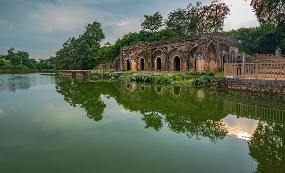 MP News, Madhya Pradesh, MP Tourism, Mandu, Mandu tourist Place, Best Tourist Places, mandu, best tourist place to visit in summer