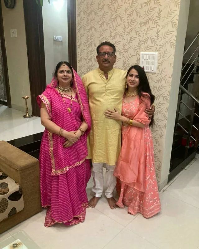 Priyal Yadav, Madhya Pradesh, mppsc, upsc, motivational story, Deputy Collector Priyal Yadav