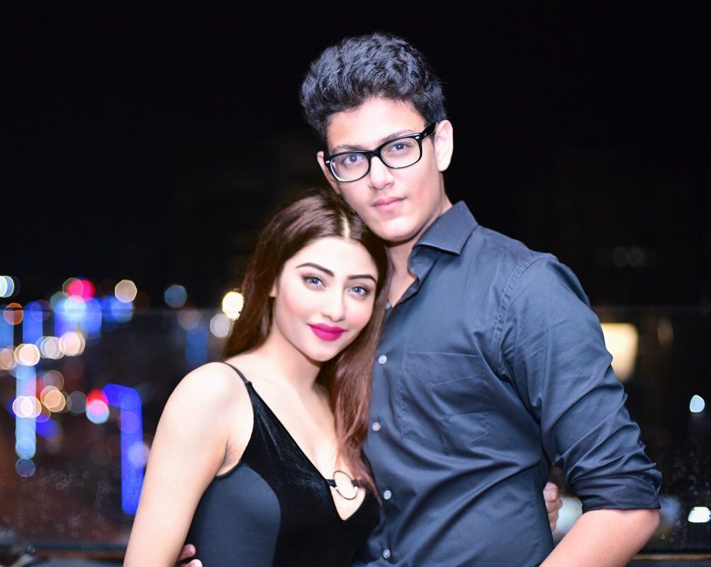 Sevastopoldagi fohishalar Zbek seks video