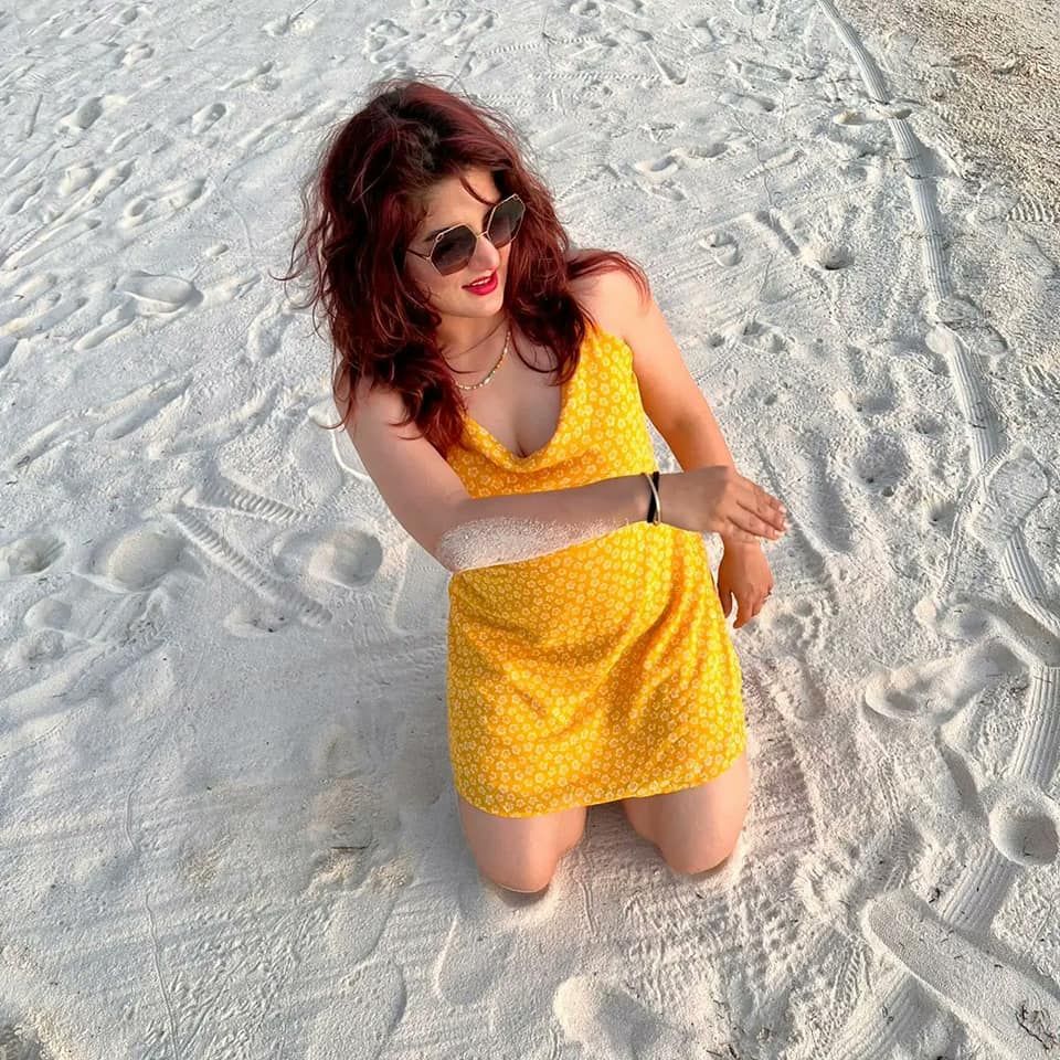 Klubda qattiq blowjob porno onlayn tomosha qilish