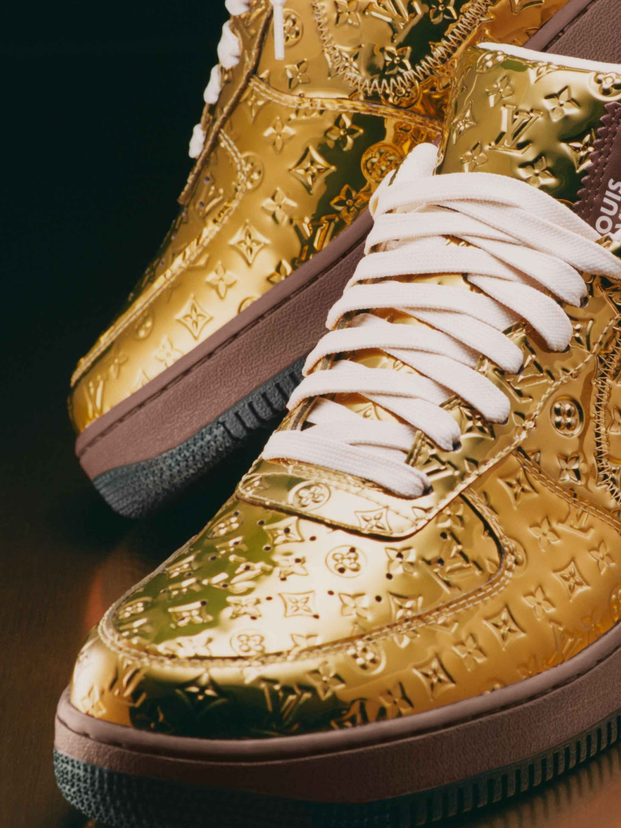 Luxury sneakers: Must-haves for sneakerheads!