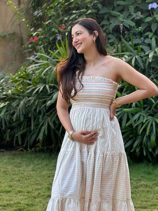 प्रेग्नेंट गौहर खान ने दिखाया बेबी बंप, पहनी ये खूबसूरत ड्रेस