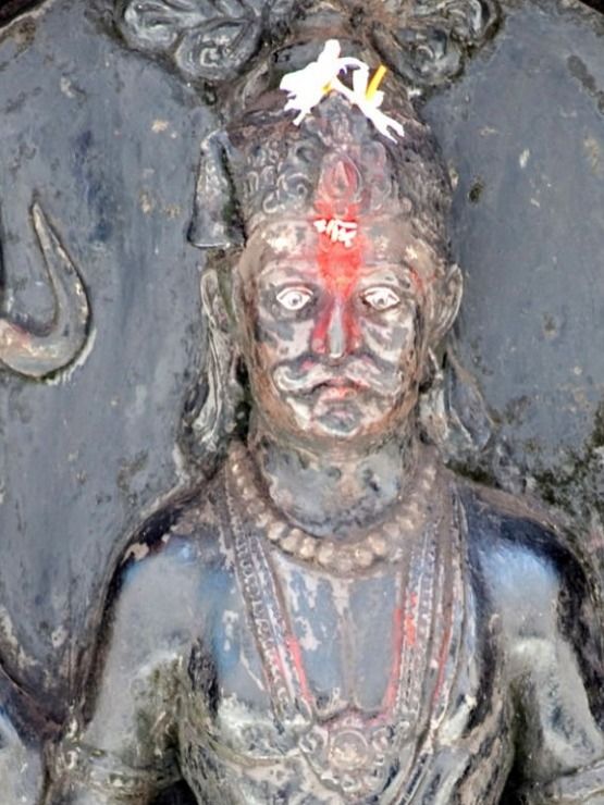 इन 3 राशियों में चांदी के पाये पर चल रहे शनि Shani gochar 2023 chandi