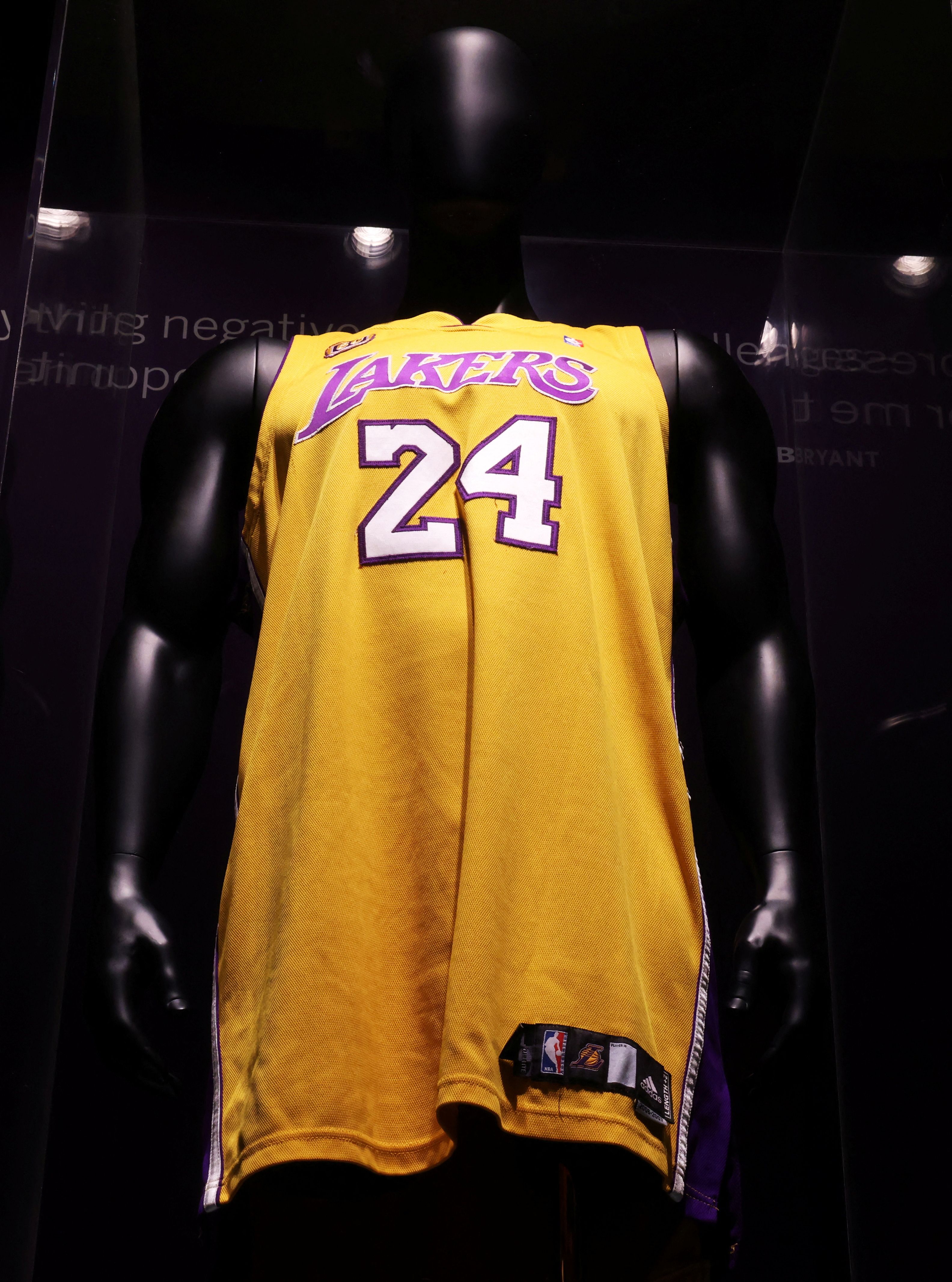 Kobe Bryant MVP jersey fetches 5.8 million USD