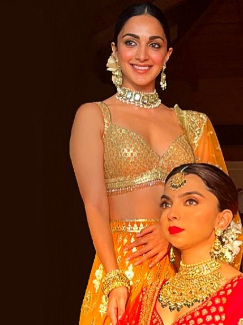 कियारा आडवाणी की बहन ने रिसेप्शन में लूटी महफिल! पिंक साड़ी में लगीं इतनी खूबसूरत