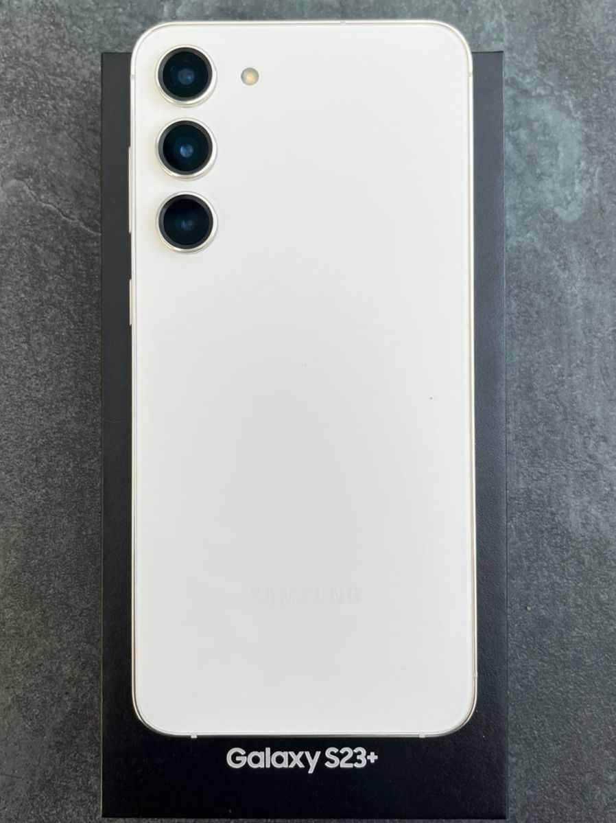 Samsung Galaxy S23+ first look