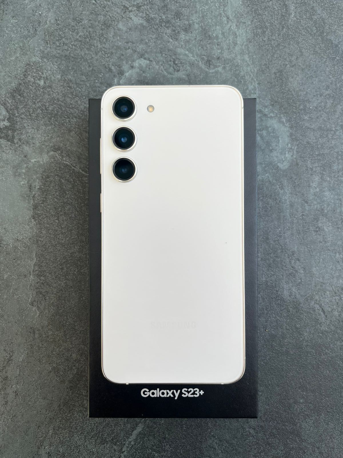 Samsung Galaxy S23+ first look