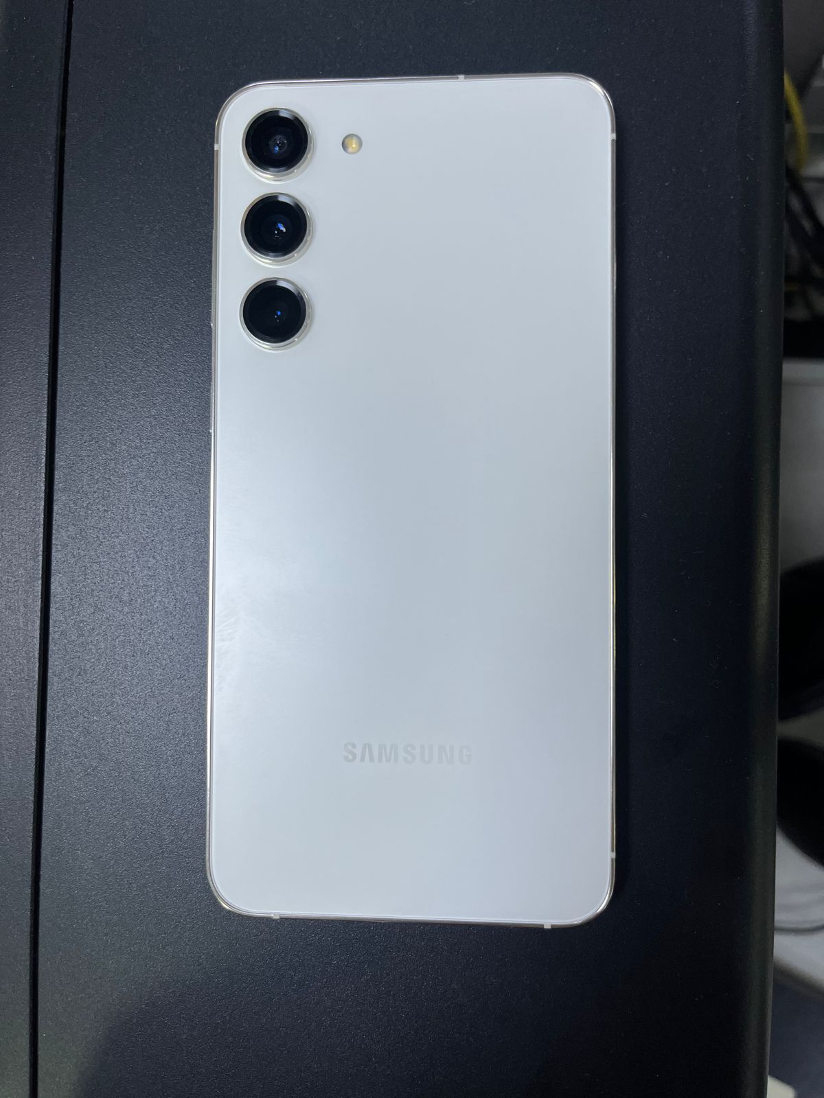 Samsung Galaxy S23+ first look
