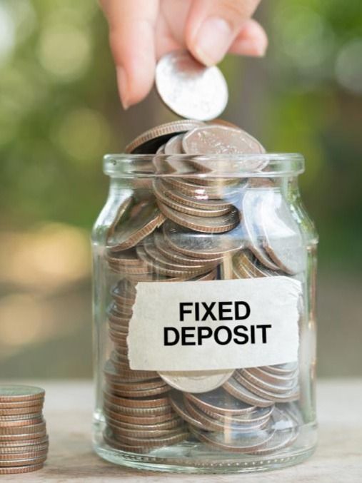 HDFC Bank vs Equitas SFB vs Axis Bank: Top bank fixed deposit interest rates compared. Check details