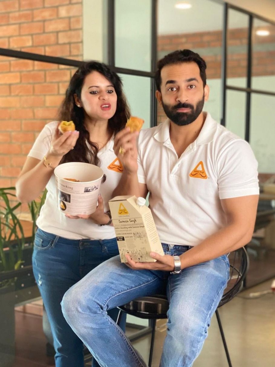 Rs 12 lakh Per Day Earned By Selling 'Samosas': Bengaluru Couple Leave Jobs To Sell Snacks