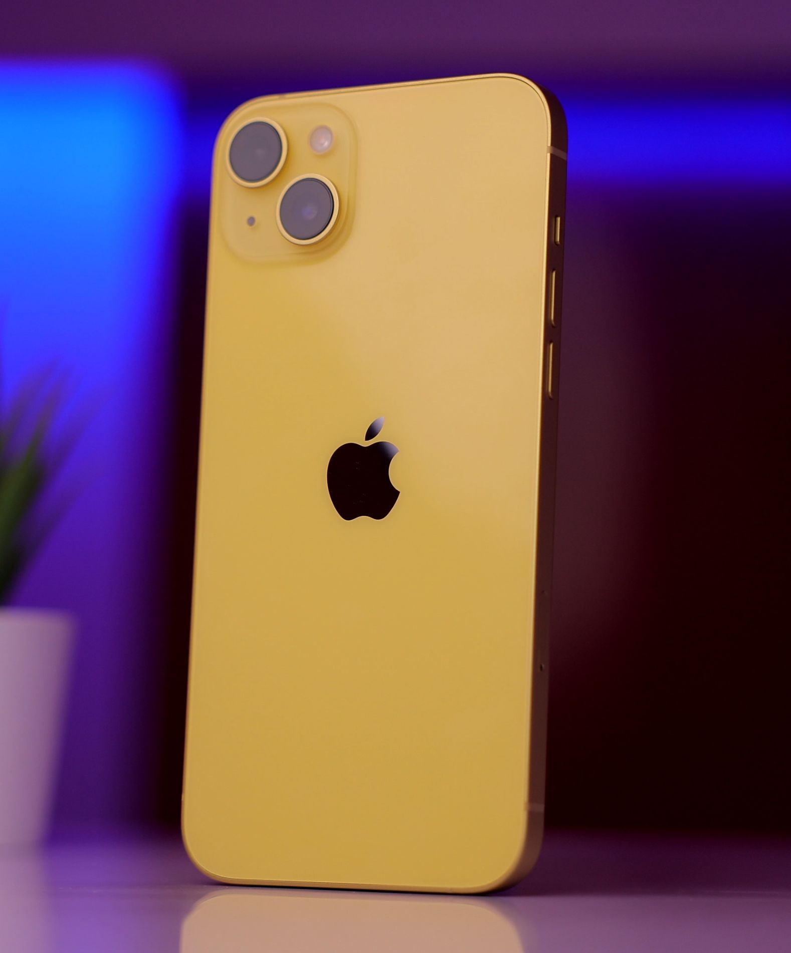 iPhone 14 Plus Yellow First Look
