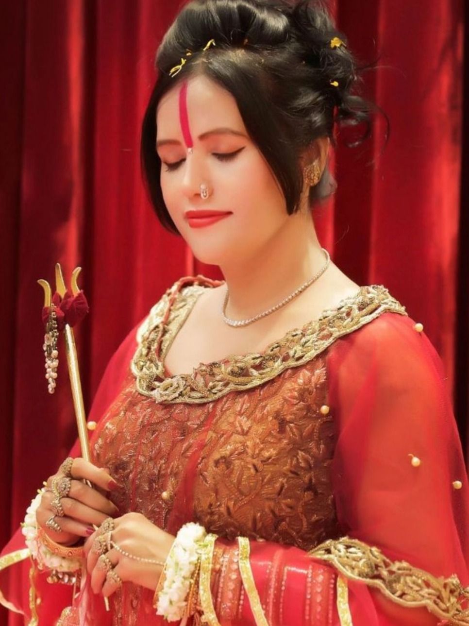 Radhe Maa, tailor-turned-self-styled godwoman’s mini-satsang at Mumbai airport for stranded Air India passengers due to Cyclone Biparjoy; Know more about her