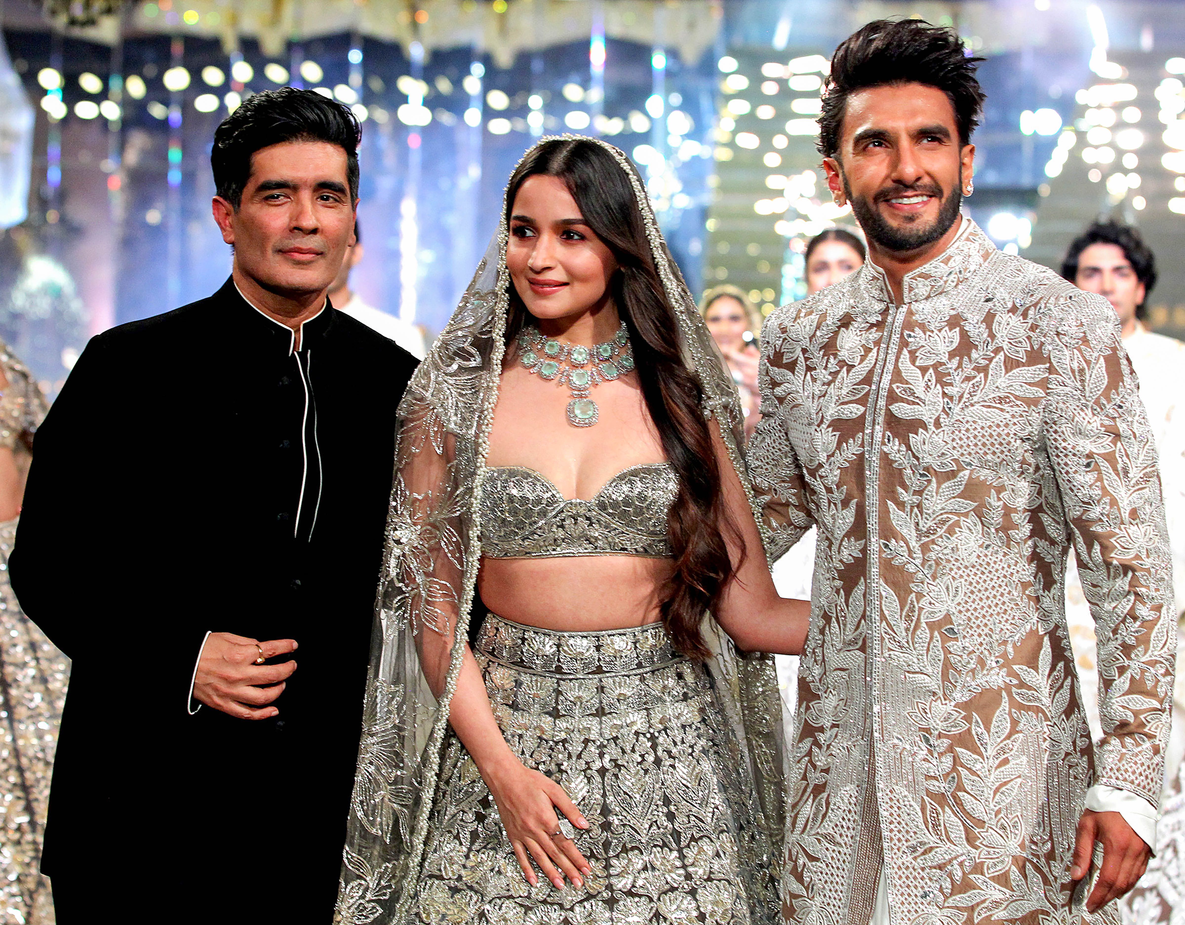 Alia, Ranveer Singh walk red carpet