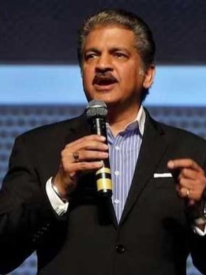 Zomato’s ‘Tips for Kitchen Staff’ feature, Anand Mahindra welcomes MotoGP racer Bagnaia to India, CP Gurnani on humanoid robots, Ronnie Screwvala on entrepreneurial beginning: India Inc on X (Twitter)