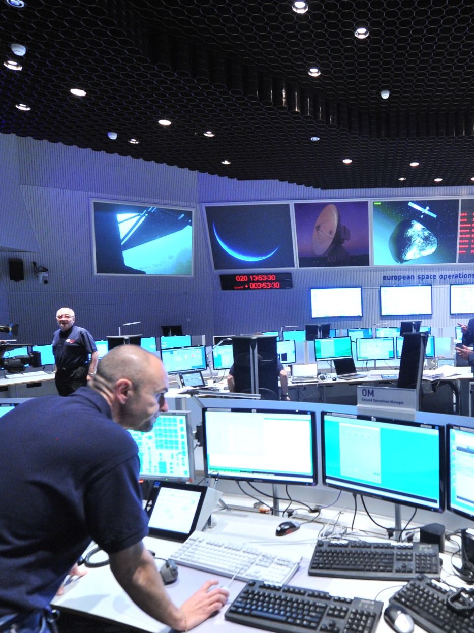 Highway on Moon? European scientists plan to construct roads on the lunar surface