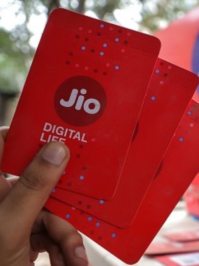 एक रिचार्ज में चलेगा पूरे परिवार का फोन, Jio लाया सस्ता रिचार्ज ऑफर