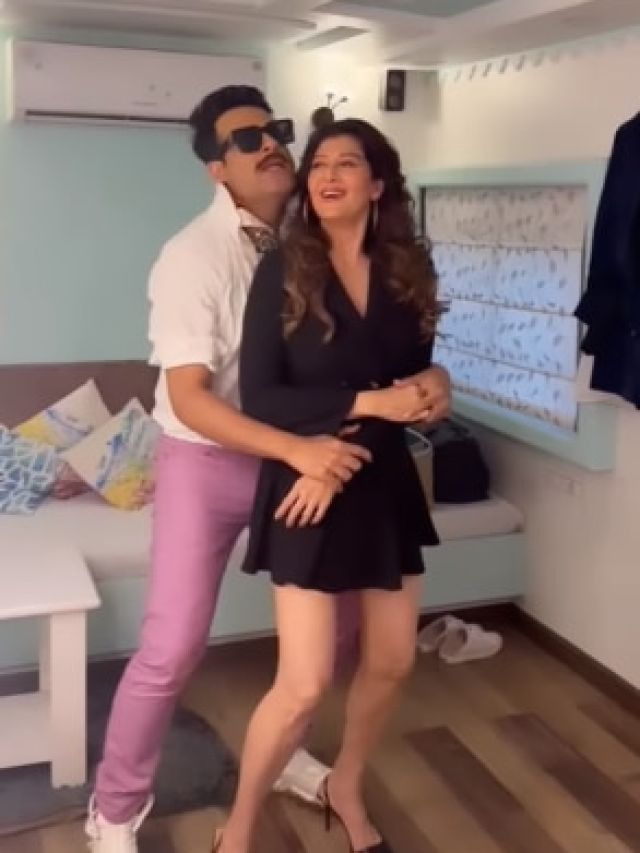 23 साल बड़ी एक्ट्रेस संग रोमांस करना पड़ा कृष्णा को भारी, पीछे पड़े ट्रोल्स