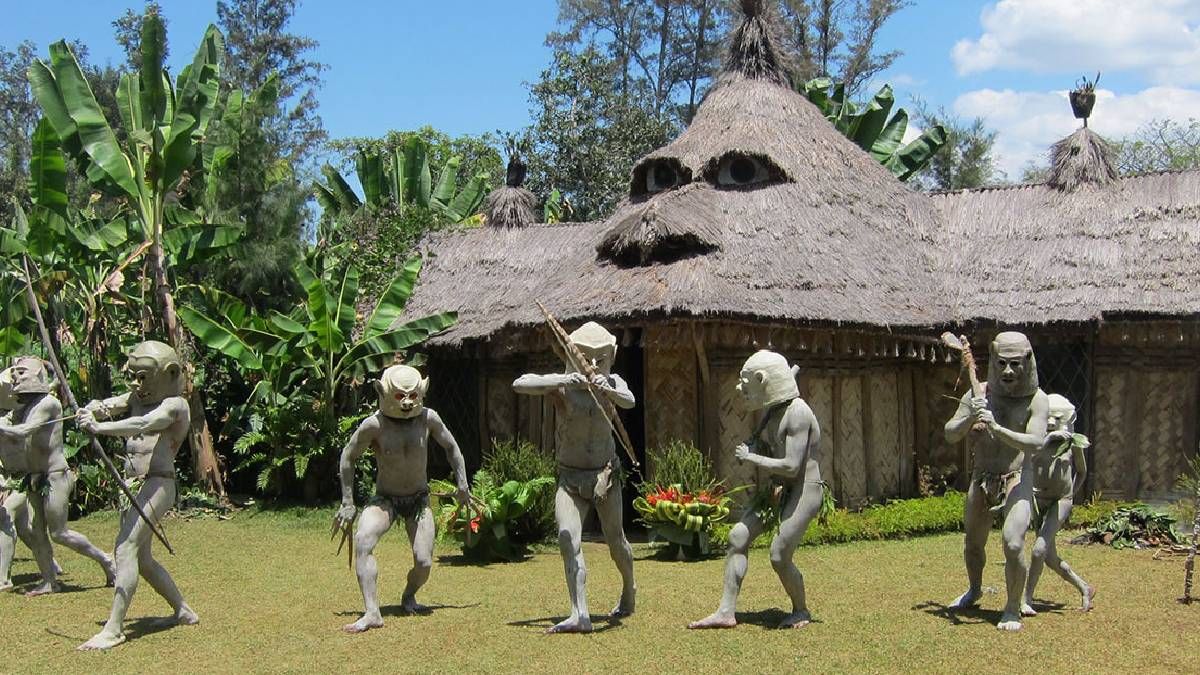 Mudmen of Asaro tribe