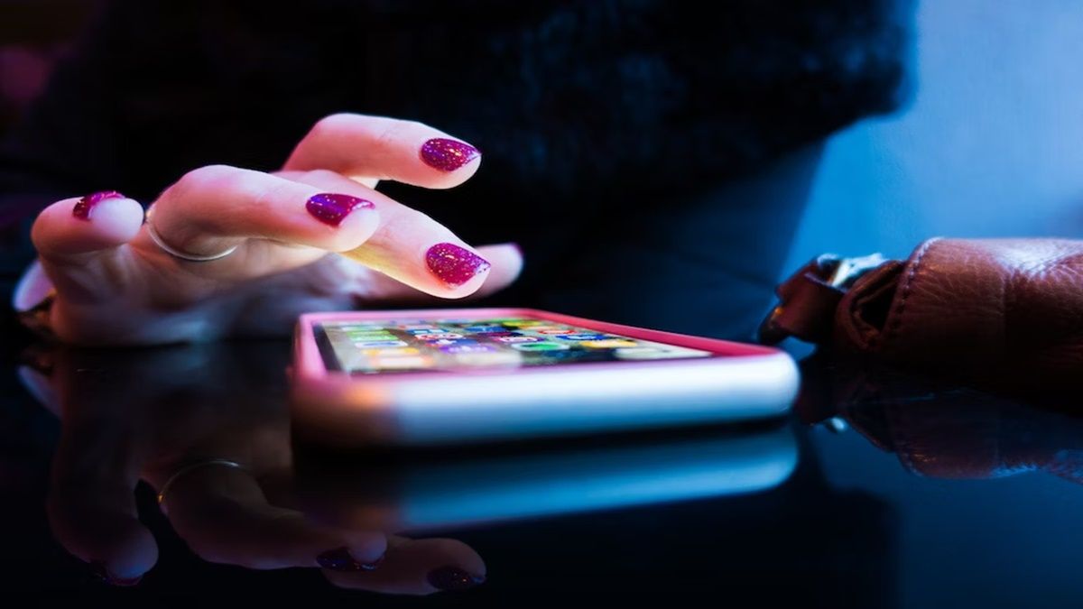 Phone user 1 2
