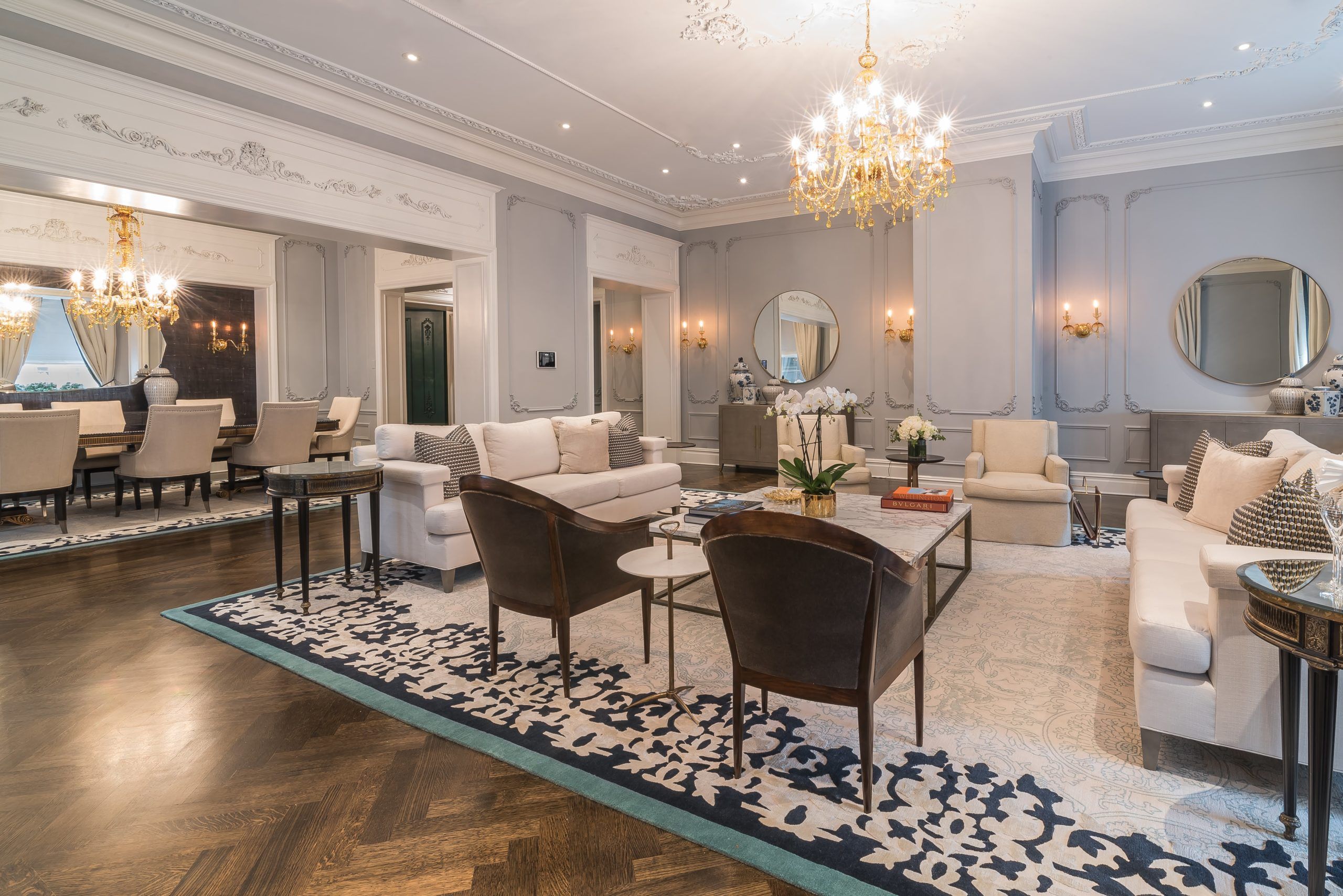 ROYAL SUITE PLAZA
