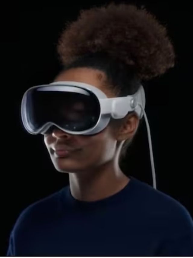 Apple Vision Pro priced at almost Rs 3 lakh has the internet in splits, check hilarious memes about this newly launched VR headset