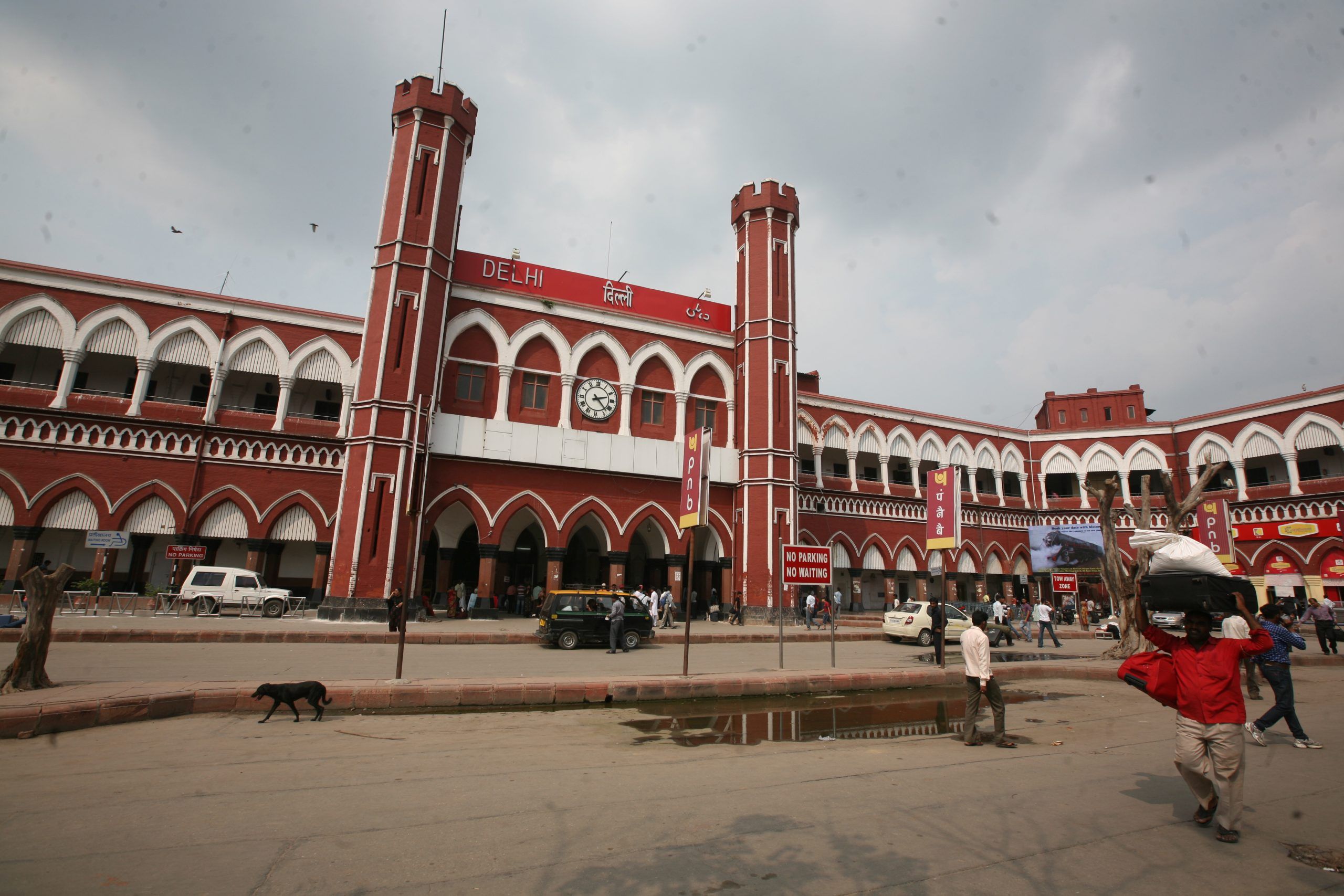Old Delhi Railway Station India Today Archive