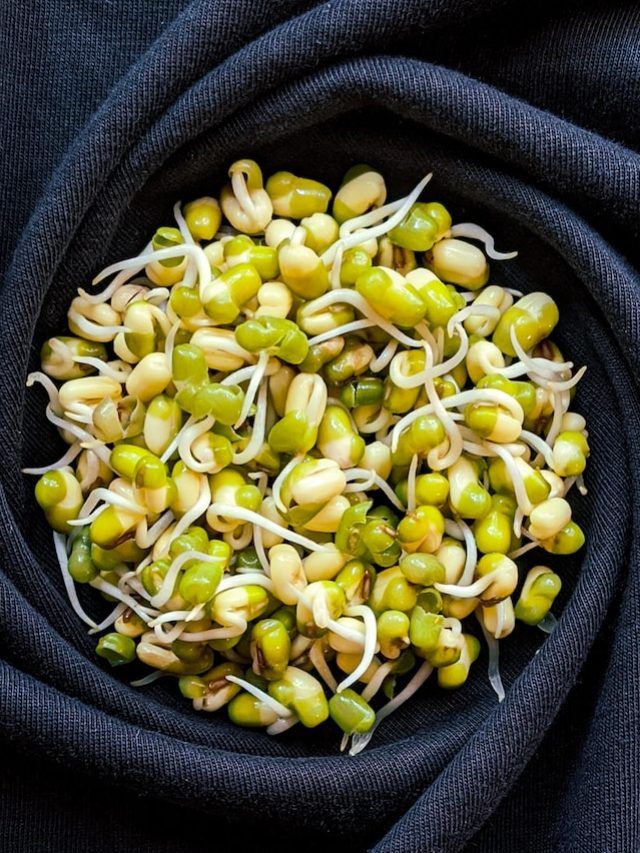 Sprouts से बनाएं ये हेल्दी कटलेट, भिगोकर खाने की बजाए ट्राई करें ये ऑप्शन