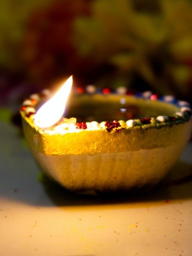 सावन शिवरात्रि पर आज रात जरूर करें ये 4 काम, घर में कभी नहीं पैसों की कमी