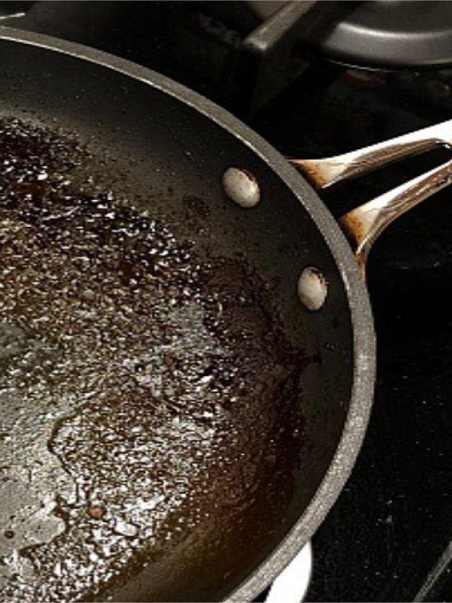 काले से काला तवा भी चमक जाएगा, सफाई करते वक्त अपनाएं ये टिप्स