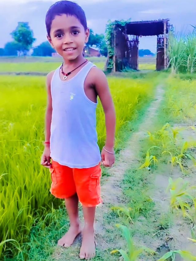 देसी अंदाज, गजब का कॉन्फिडेंस, छोटे से बच्चे ने सुनाया शिव तांडव स्तोत्र! VIDEO