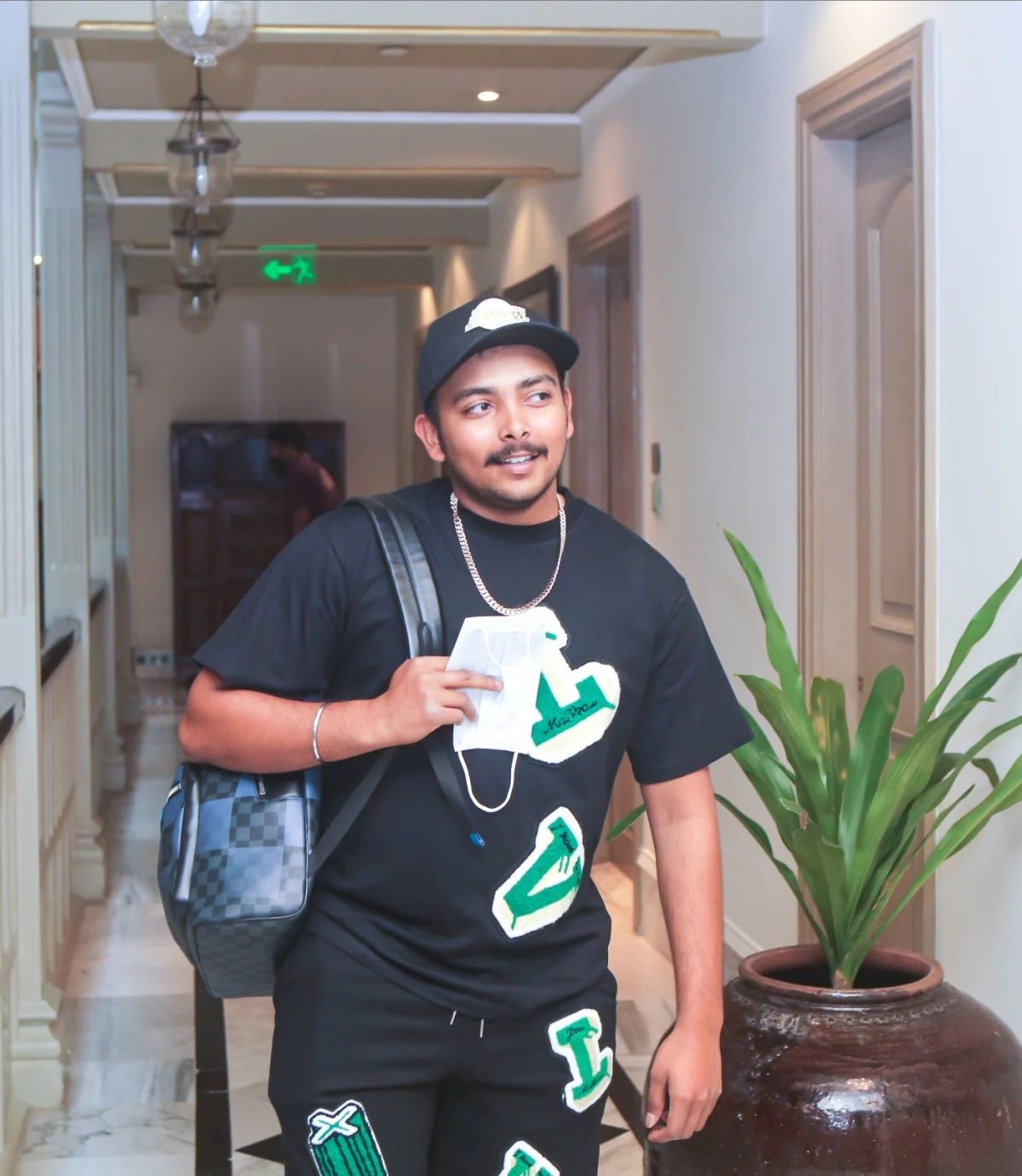 prithvi shaw 9