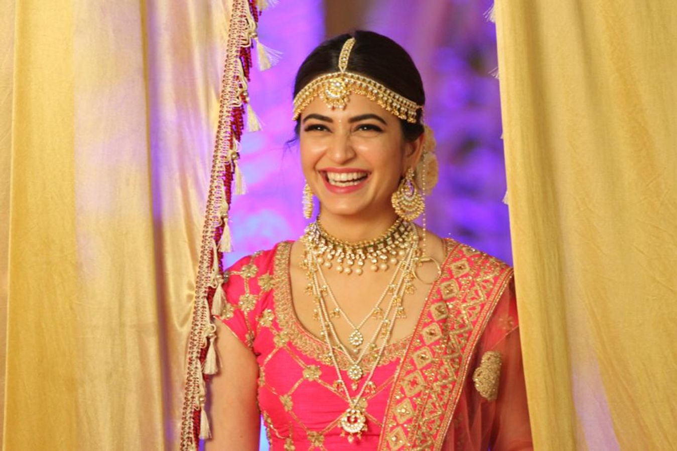 Kriti Kharbanda Shaadi Mein Zaroor Aana Full Movie Filmywap Half