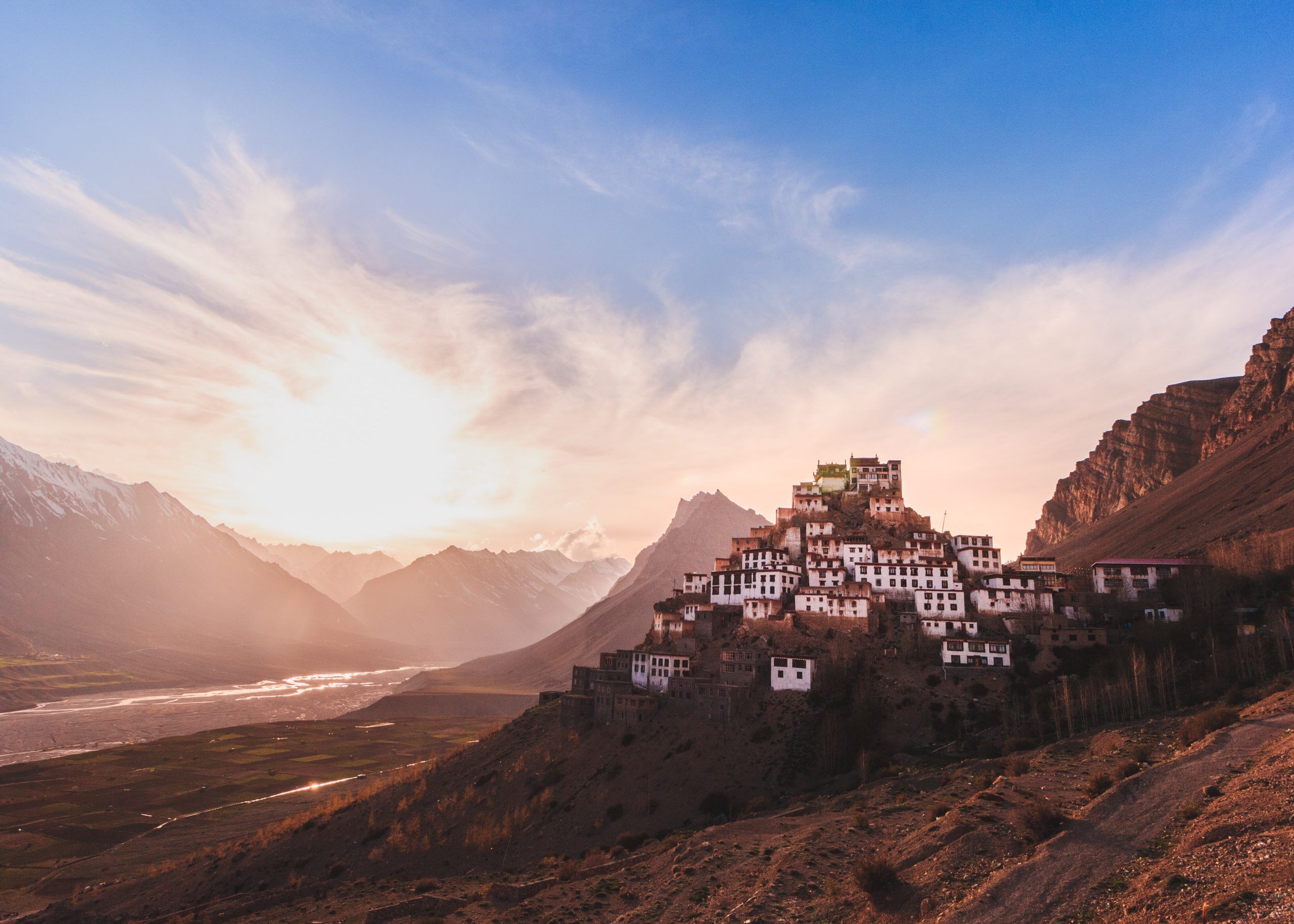 vivek kumar 7k1IKQZikSc unsplash