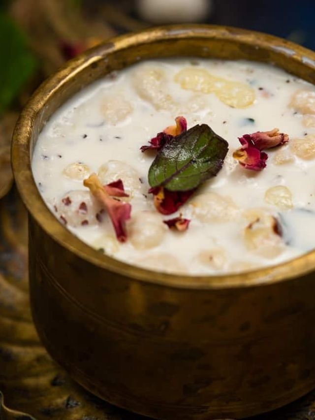 5 चीजों से 5 मिनट में बन जाएगा पंचामृत, जन्माष्टमी पर जानें सही विधि