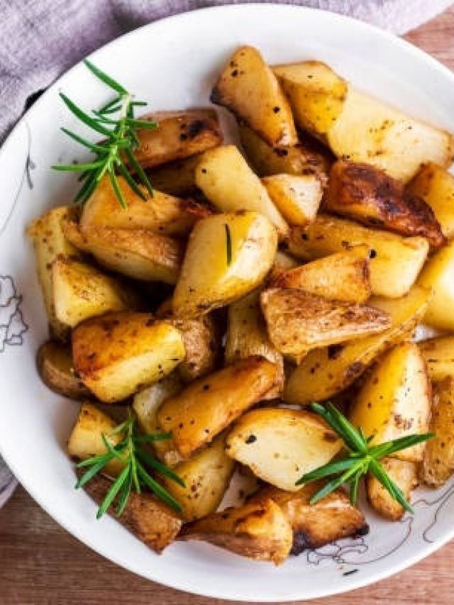 एक महीने तक आलू ना खाने से शरीर में दिखते हैं ये बदलाव, एक्सपर्ट्स से जानें