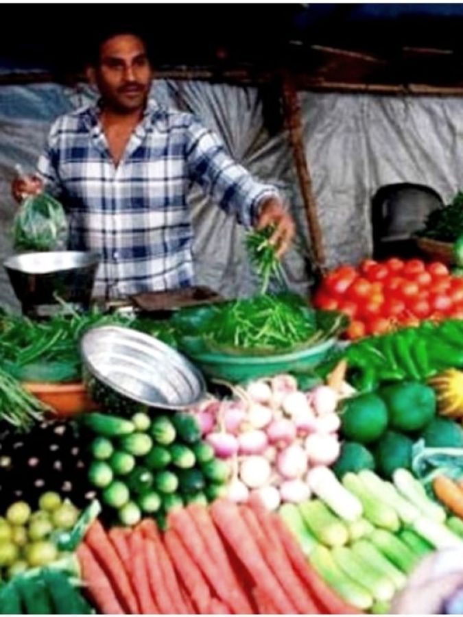 Toliq qizlarning yalangoch kokraklari Lagerda osmir gey bolalar