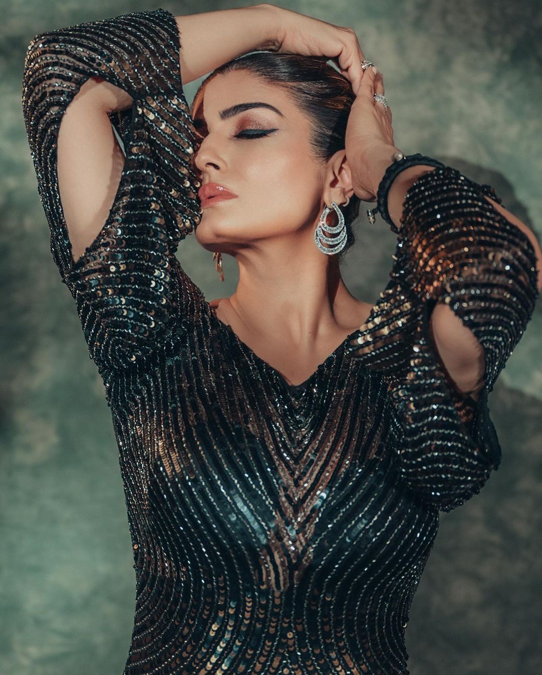 raveena tandon 20
